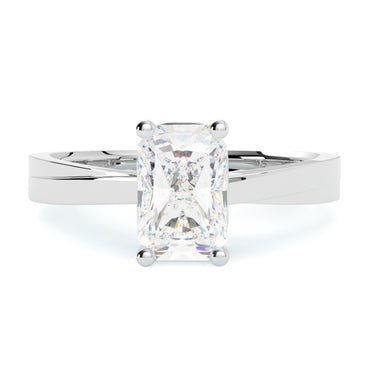 Pierścionek z diamentem z platyny 950 – szlachetna biżuteria z pracowni GOLDPORT