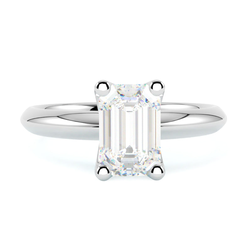 Pierścionek z diamentem emerald cut w białym złocie 585