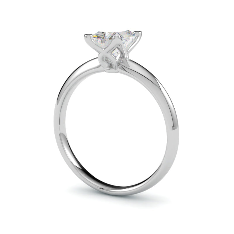 Pierścionek z diamentem w szlifie radiant w platynie 950