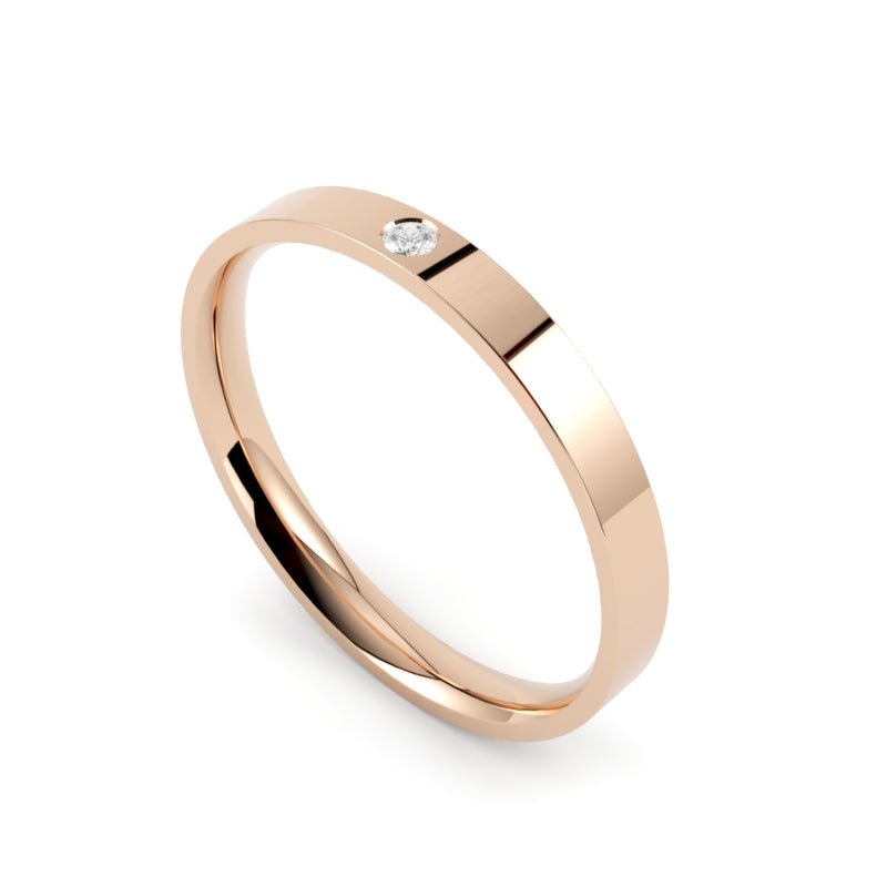 Płaska klasyczna obrączka ślubna z diamentem 0,02 ct z żółtego złota 750 od GOLDPORT