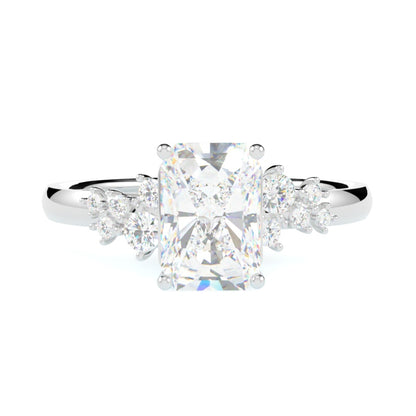 Pierścionek z diamentem Galaktyka Radiant z diamentem o szlifie radiant oraz diamentami bocznymi, białe złoto próby 585