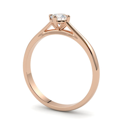 Pierścionek z różowego złota 750 z diamentem – ponadczasowy design marki GOLDPORT