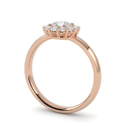 Pierścionek z różowego złota 750 z diamentem – nowoczesny akcent w klasycznej formie