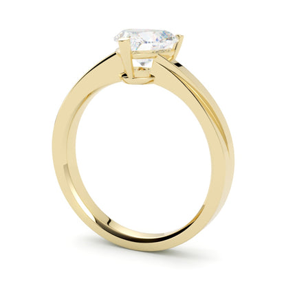 Pierścionek z diamentem Ava z żółtego złota 750 – luksusowy projekt z naturalnym diamentem GOLDPORT