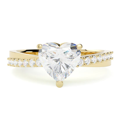 Pierścionek z diamentem Lily z żółtego złota 585 – olśniewający blask - jubiler GOLDPORT Szczecin