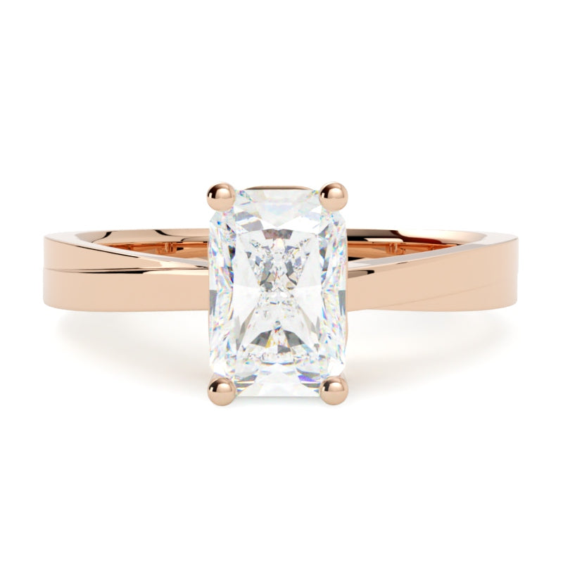 Pierścionek z różowego złota 585 z diamentem – biżuteria o ponadczasowym charakterze