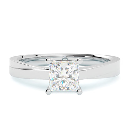 Pierścionek z białego złota 585 z diamentem Princess od GOLDPORT