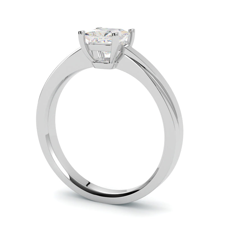 Pierścionek z żółtego białego 750 z diamentem Princess od GOLDPORT