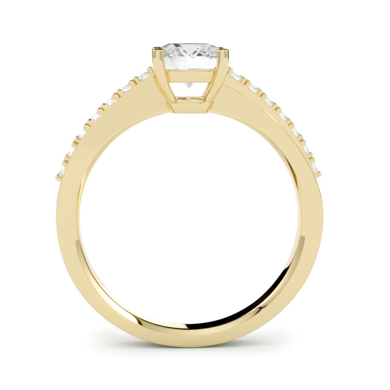 Złoty pierścionek 585 z diamentem – klasyczna oprawa i wysoka jakość wykonania