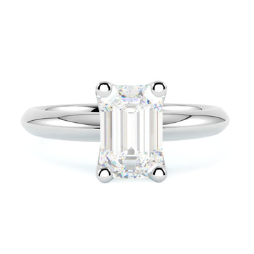 Pierścionek z diamentem emerald cut w białym złocie 585