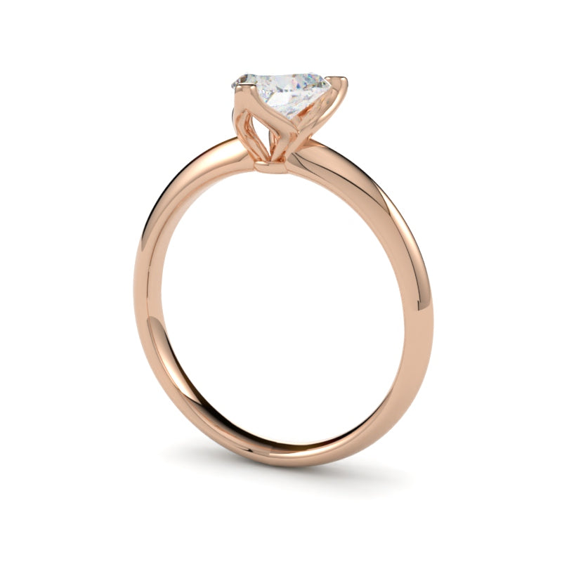 Pierścionek z diamentem w szlifie serce w różowym złocie 750 od GOLDPORT